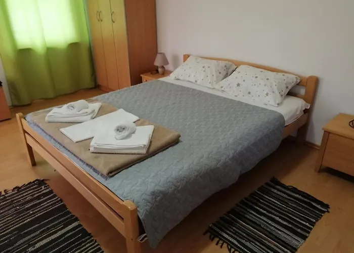 Stela Et Luna Daire *